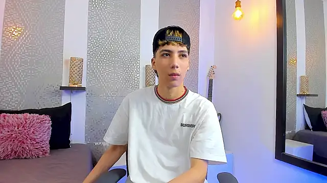 Snapshot of Nikolay_Gregori chatting on January 21, 4:10 am Nikolay Gregori online show from January 21, 4:10 am