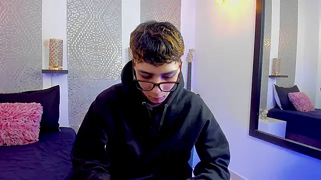 Snapshot of Nikolay_Gregori chatting on January 23, 4:09 am Nikolay Gregori online show from January 23, 4:09 am