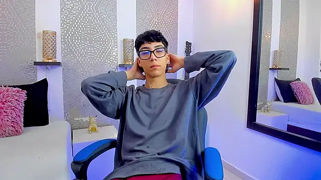 Snapshot of Nikolay_Gregori chatting on January 27, 4:30 am Nikolay Gregori online show from January 27, 4:30 am