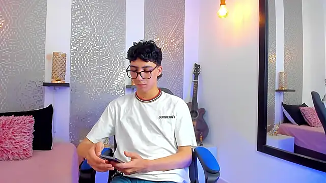 Snapshot of Nikolay_Gregori chatting on February 2, 7:30 am Nikolay Gregori online show from February 2, 7:30 am