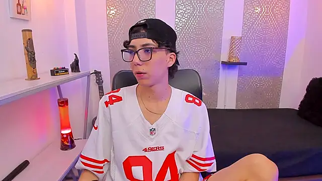 Snapshot of Nikolay_Gregori chatting on October 3, 4:20 am Nikolay Gregori online show from October 3, 4:20 am