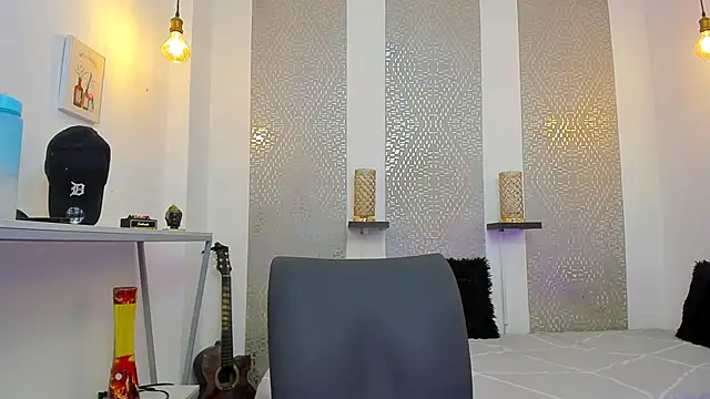 Snapshot of Nikolay_Gregori chatting on October 28, 4:05 am Nikolay Gregori online show from October 28, 4:05 am