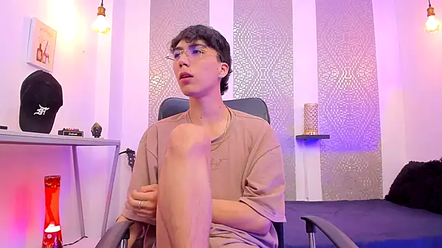 Snapshot of Nikolay_Gregori chatting on November 26, 4:24 am Nikolay Gregori online show from November 26, 4:24 am