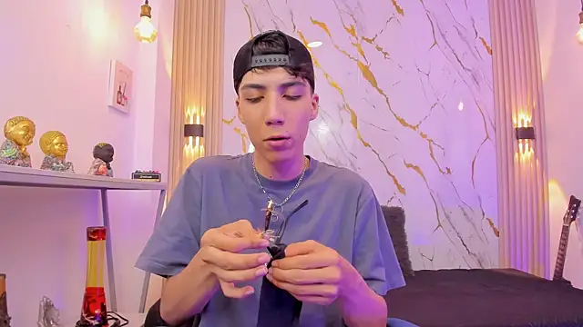 Nikolay Gregori online show from March 27, 4:18 am