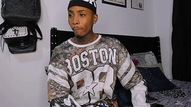 Pantera black 21 online show from November 13, 10:30 pm