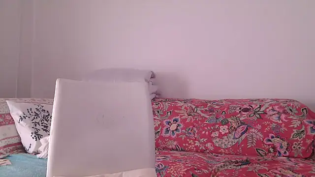 fragrance72 online show from March 9, 12:53 pm