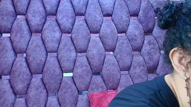 AlaSmith online show from March 26, 2:50 am