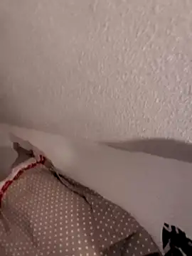 Snapshot of nfean2 chatting on November 8, 7:12 pm nfean2 online show from November 8, 7:12 pm