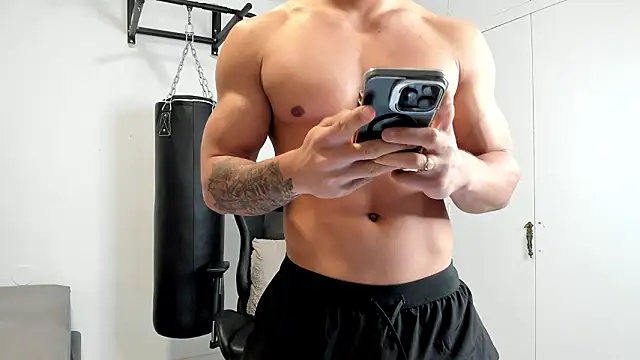 dan01  online show from February 21, 10:27 am