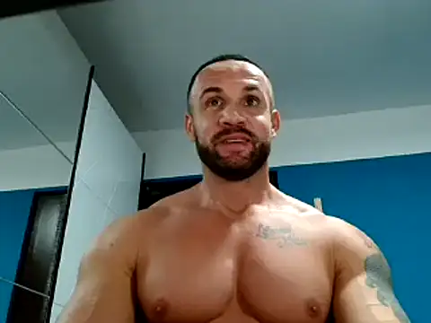 Snapshot of Magnificmuscles89 chatting on January 4, 3:28 pm Magnificmuscles89 online show from January 4, 3:28 pm