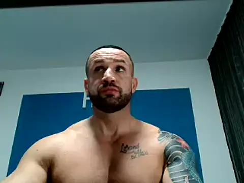 Snapshot of Magnificmuscles89 chatting on March 2, 10:05 pm Magnificmuscles89 online show from March 2, 10:05 pm
