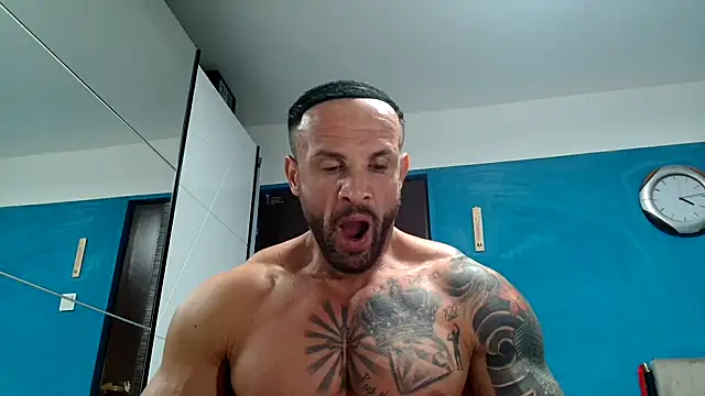 Snapshot of Magnificmuscles89 chatting on September 30, 1:16 pm Magnificmuscles89 online show from September 30, 1:16 pm