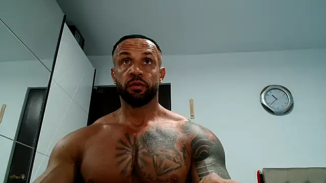 Magnificmuscles89 online show from November 4, 8:41 pm