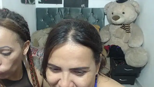 manzanahot9 online show from February 4, 10:02 pm