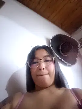 kitty roouse online show from March 18, 7:55 am