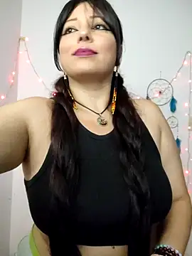 Snapshot of kristal_ktl chatting on May 28, 1:14 am kristal ktl online show from May 28, 1:14 am