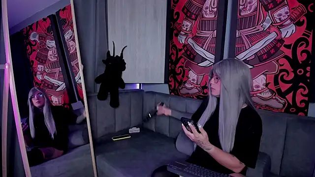 JadeyKhada online show from October 26, 12:27 am