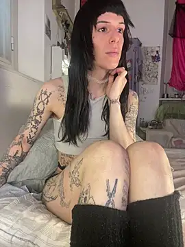 giuli zerozero online show from February 10, 11:36 am