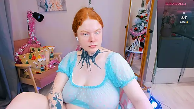 Cassie xKiss online show from December 27, 4:43 pm