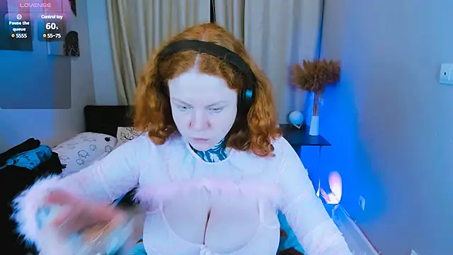 Cassie xKiss online show from March 18, 8:26 pm