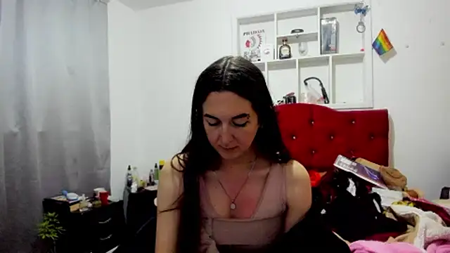 Sweet-Suck69 online show from May 20, 10:10 am