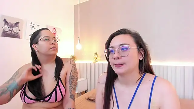 naughtylesbians   online show from March 17, 3:14 am