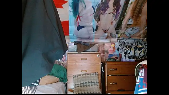 cosmicjones online show from February 18, 10:55 am