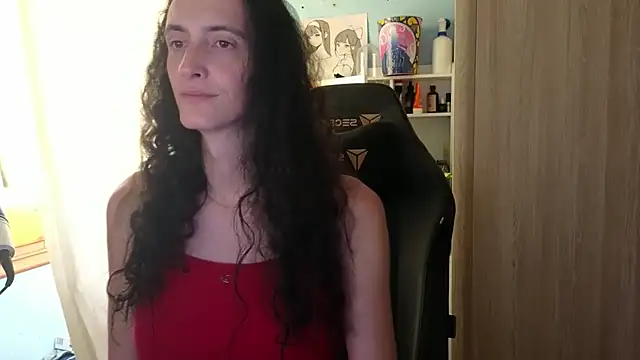 MemiKouki online show from June 21, 3:36 pm