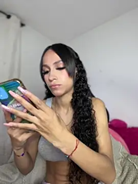 Snapshot of Miaa_love6969 chatting on February 10, 11:20 pm Miaa love6969 online show from February 10, 11:20 pm