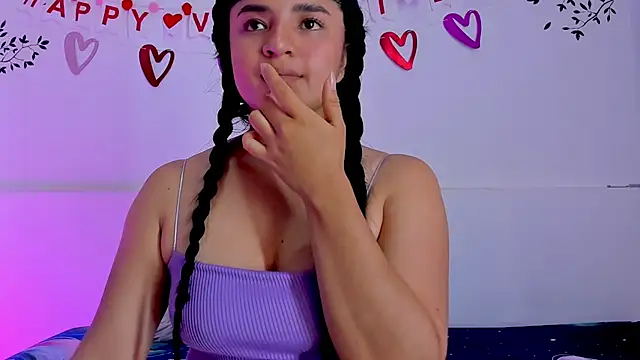 ayheleensexygirl1 online show from February 18, 9:22 pm