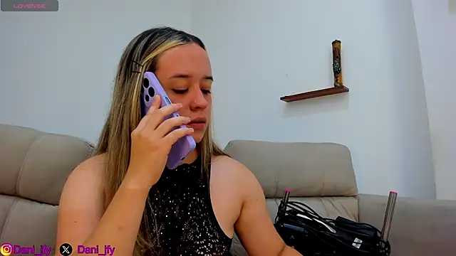 Dani javi online show from December 3, 12:29 am