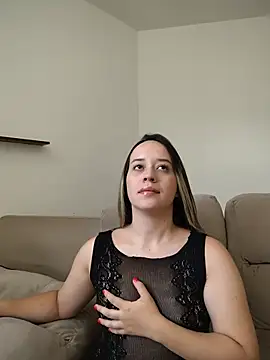 Snapshot of Dani_javi chatting on July 13, 5:27 pm Dani javi online show from July 13, 5:27 pm