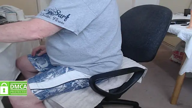 john little one1 online show from April 18, 1:48 pm