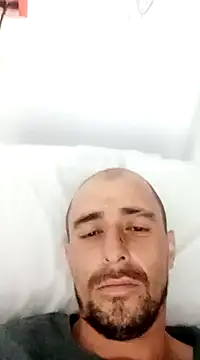 Snapshot of fire_menxxx001 chatting on December 4, 2:31 am fire menxxx001 online show from December 4, 2:31 am