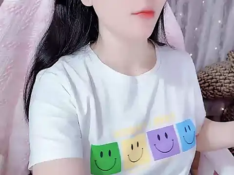 Snapshot of _Lygn__ chatting on November 14, 12:15 pm Lygn online show from November 14, 12:15 pm