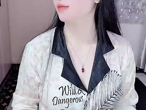 Snapshot of _Lygn__ chatting on November 24, 12:27 pm Lygn online show from November 24, 12:27 pm