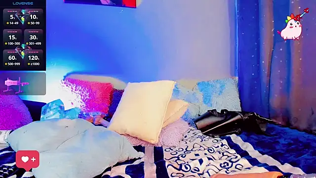 Snapshot of Alexa_Chanell_Oficial chatting on March 15, 6:58 am Alexa Chanell Oficial online show from March 15, 6:58 am
