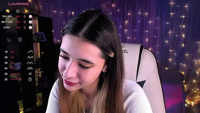 DarlaLike online show from December 2, 3:58 am