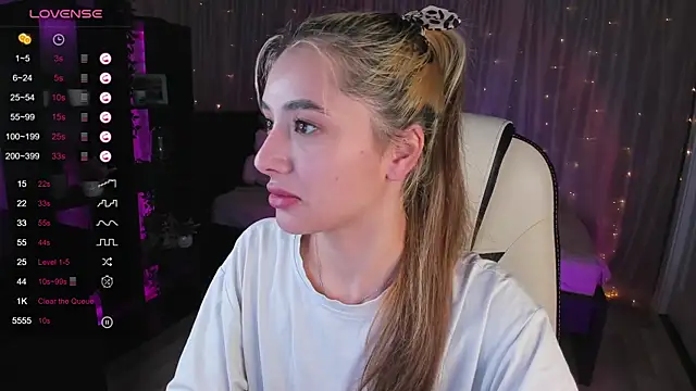 DarlaLike online show from March 2, 4:39 am