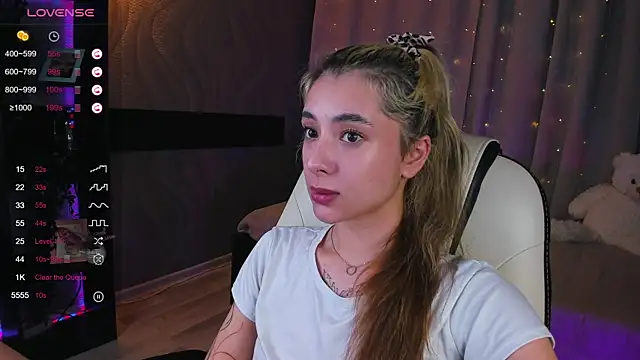 DarlaLike online show from March 9, 7:34 am