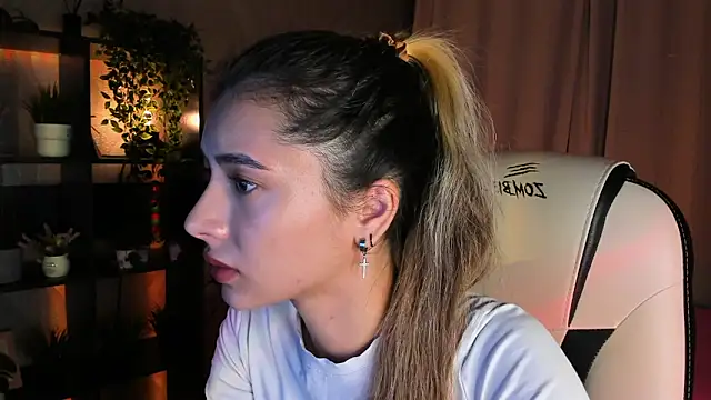 DarlaLike online show from September 21, 4:03 am