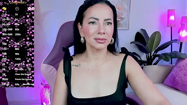 veronika naughty online show from January 9, 2:53 pm