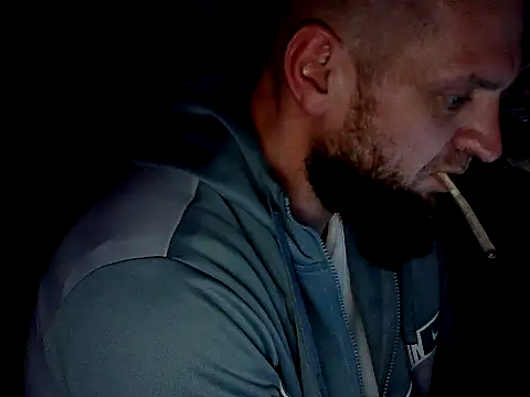 donhulio482 online show from March 11, 5:38 am