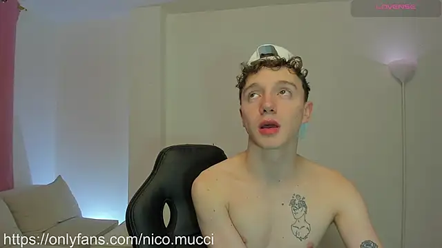 niico 18 online show from January 9, 7:42 am