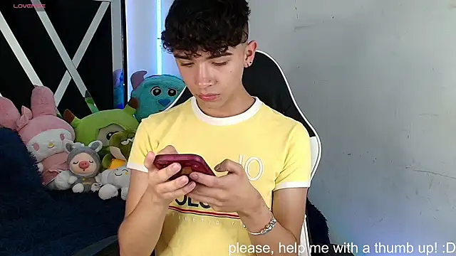 Niico Cruz online show from January 15, 5:40 am