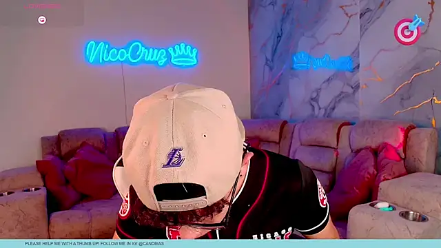 Niico Cruz online show from February 21, 10:11 pm