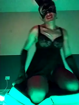 kandyloves online show from May 9, 11:59 am