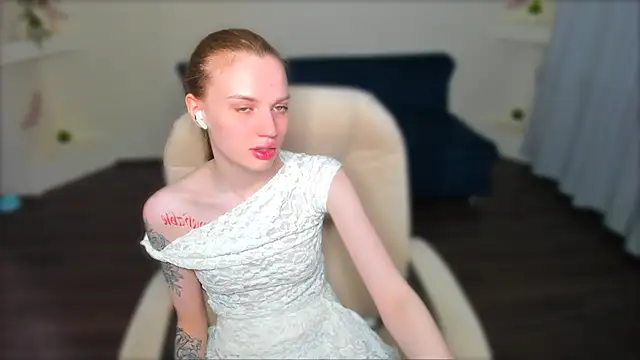 StellaLawless online show from April 16, 11:07 pm