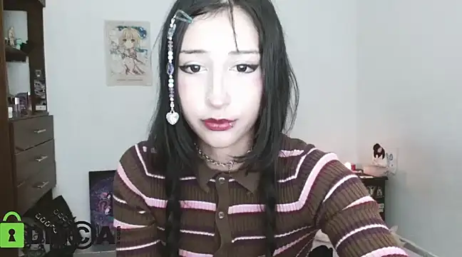 Snapshot of TaraTetsu_ chatting on February 11, 3:40 am TaraTetsu online show from February 11, 3:40 am