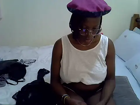 Sweet Bear online show from November 10, 4:17 pm